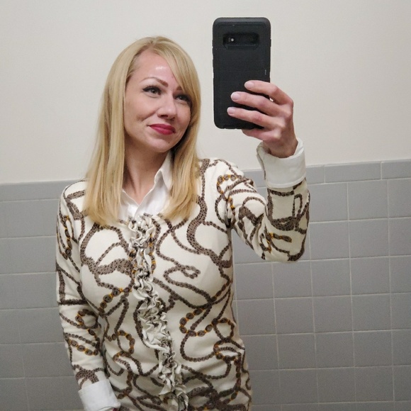 Meet your Posher, Robyn - Picture 1 of 1